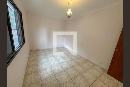 Casa para alugar com 200m², 3 quartos e 4 vagasQuarto 2