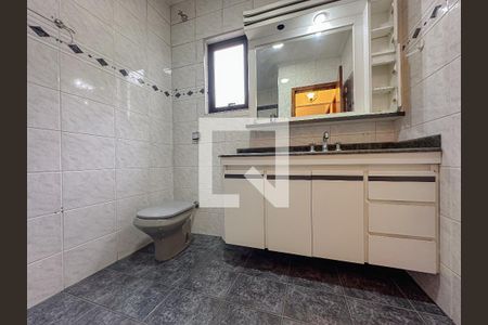 Casa para alugar com 200m², 3 quartos e 4 vagasBanheiro