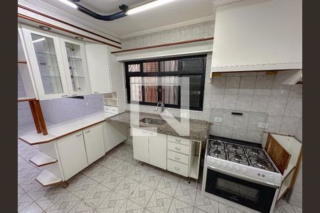 Casa para alugar com 200m², 3 quartos e 4 vagasCozinha