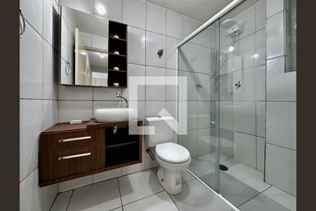 Apartamento à venda com 80m², 2 quartos e 1 vaga Apartamento à venda com 80m², 2 quartos e 1 vagaBanheiro