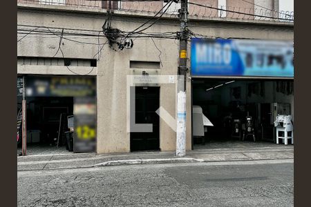Apartamento à venda com 80m², 2 quartos e 1 vaga Apartamento à venda com 80m², 2 quartos e 1 vagaFachada