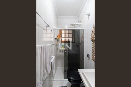 Casa à venda com 250m², 3 quartos e 6 vagas Casa à venda com 250m², 3 quartos e 6 vagasBanheiro