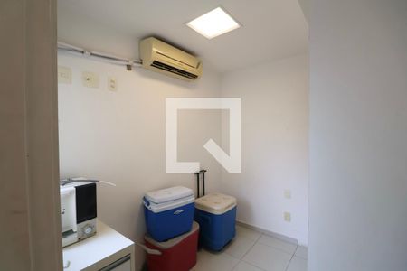 Apartamento para alugar com 172m², 4 quartos e 2 vagasQuarto de Serviço