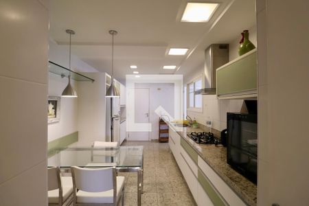 Apartamento para alugar com 172m², 4 quartos e 2 vagasCozinha