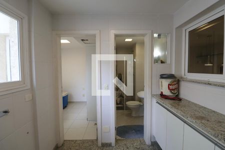 Apartamento para alugar com 172m², 4 quartos e 2 vagasÁrea de Serviço