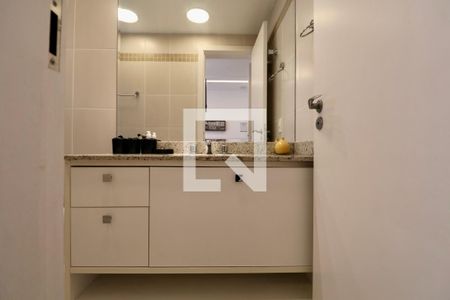 Apartamento para alugar com 172m², 4 quartos e 2 vagasBanheiro Suíte 2