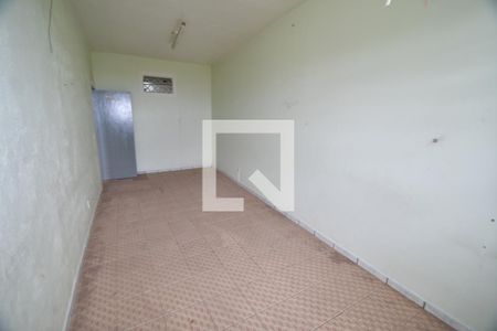 Casa para alugar com 400m², 2 quartos e 2 vagasSala 5 - Fundos
