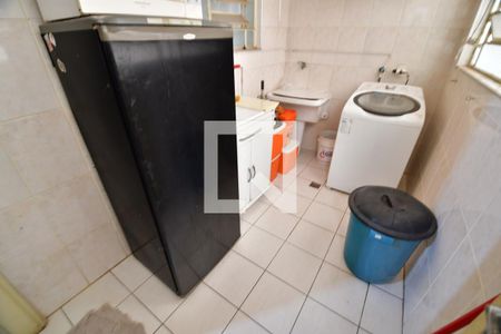 Casa para alugar com 400m², 2 quartos e 2 vagasÁrea de Serviço