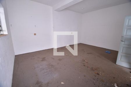 Casa para alugar com 400m², 2 quartos e 2 vagasPorão - Sala