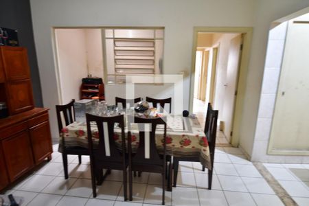 Casa para alugar com 400m², 2 quartos e 2 vagasCozinha