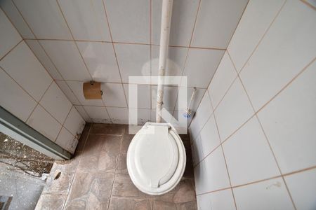 Casa para alugar com 400m², 2 quartos e 2 vagasBanheiro de serviço