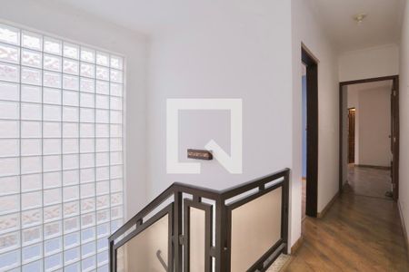 Casa para alugar com 180m², 3 quartos e 5 vagas Casa para alugar com 180m², 3 quartos e 5 vagasCorredor