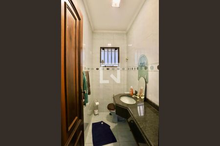 Casa para alugar com 180m², 3 quartos e 5 vagas Casa para alugar com 180m², 3 quartos e 5 vagasLavabo