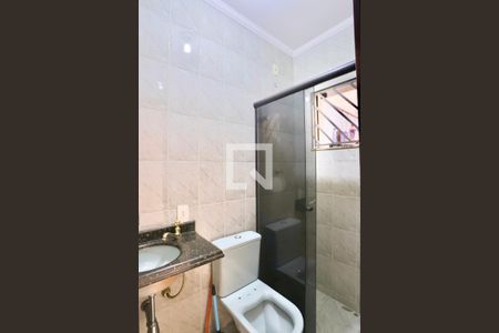 Casa para alugar com 180m², 3 quartos e 5 vagas Casa para alugar com 180m², 3 quartos e 5 vagasBanheiro 2