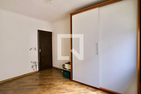 Casa para alugar com 180m², 3 quartos e 5 vagas Casa para alugar com 180m², 3 quartos e 5 vagasQuarto 3