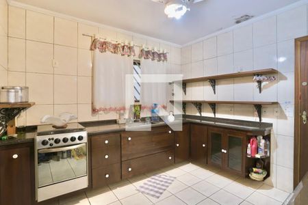 Casa para alugar com 180m², 3 quartos e 5 vagas Casa para alugar com 180m², 3 quartos e 5 vagasCozinha