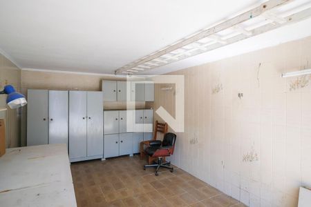 Casa à venda com 256m², 4 quartos e 6 vagasGaragem