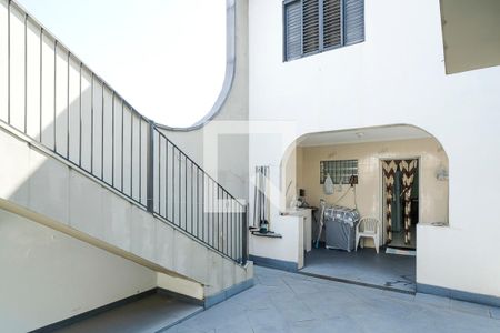 Casa à venda com 256m², 4 quartos e 6 vagasGaragem e quintal