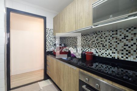 Apartamento à venda com 85m², 3 quartos e 1 vaga Apartamento à venda com 85m², 3 quartos e 1 vagaCozinha