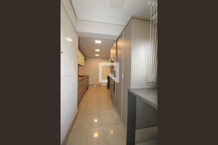 Apartamento à venda com 105m², 2 quartos e 2 vagasÁrea de Serviço