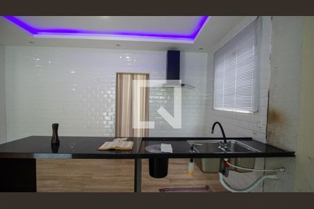 Casa à venda com 563m², 4 quartos e 2 vagas Casa à venda com 563m², 4 quartos e 2 vagasCozinha