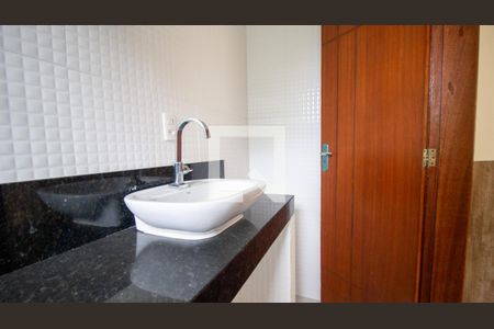 Casa à venda com 563m², 4 quartos e 2 vagas Casa à venda com 563m², 4 quartos e 2 vagasBanheiro da Suíte 3