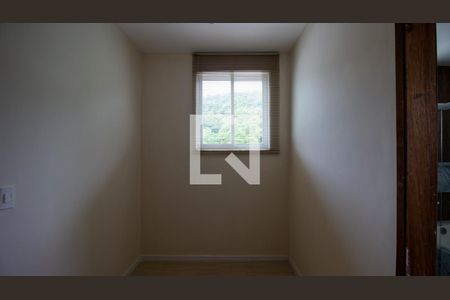 Casa à venda com 563m², 4 quartos e 2 vagas Casa à venda com 563m², 4 quartos e 2 vagasCloset da Suíte 1