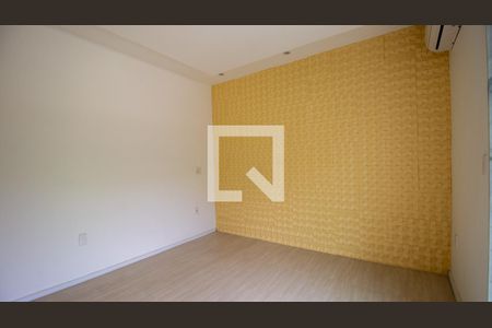 Casa à venda com 563m², 4 quartos e 2 vagas Casa à venda com 563m², 4 quartos e 2 vagasSuíte 1