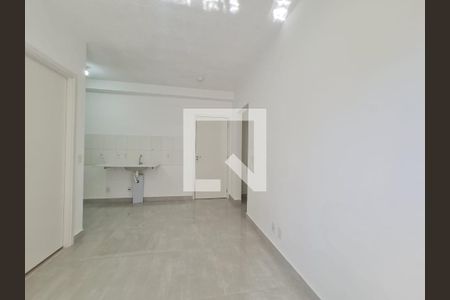 Sala de apartamento para alugar com 2 quartos, 46m² em Jardim Adriana, Guarulhos