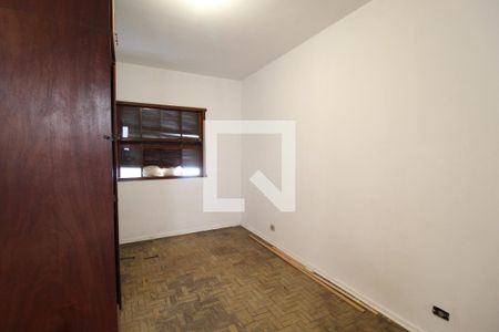 Casa à venda com 200m², 4 quartos e 2 vagasQuarto 2