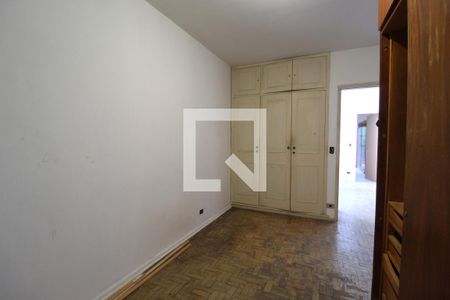 Casa à venda com 200m², 4 quartos e 2 vagasQuarto 2
