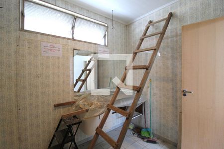 Casa à venda com 200m², 4 quartos e 2 vagasBanheiro Social 1