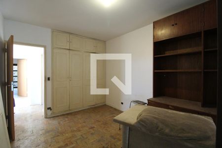 Casa à venda com 200m², 4 quartos e 2 vagasQuarto 1