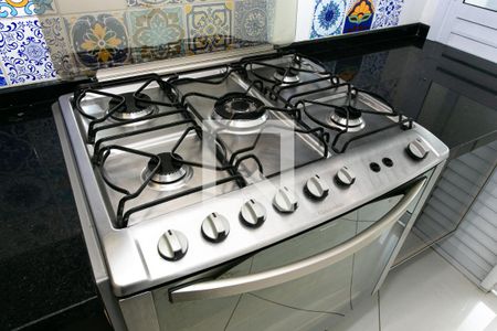 Apartamento à venda com 57m², 2 quartos e 1 vagaCozinha - Fogão
