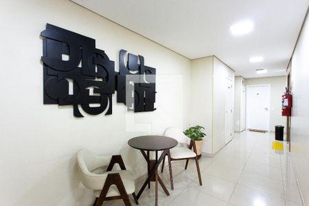 Apartamento à venda com 57m², 2 quartos e 1 vagaÁrea comum - Hall