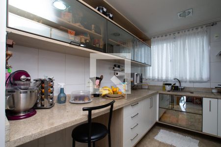 Apartamento à venda com 93m², 3 quartos e 2 vagas Apartamento à venda com 93m², 3 quartos e 2 vagasCozinha