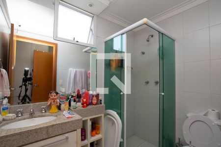 Apartamento à venda com 93m², 3 quartos e 2 vagas Apartamento à venda com 93m², 3 quartos e 2 vagasBanheiro da Suíte master
