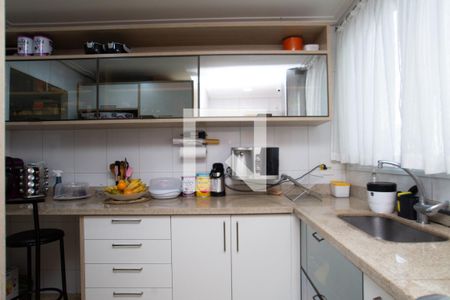 Apartamento à venda com 93m², 3 quartos e 2 vagas Apartamento à venda com 93m², 3 quartos e 2 vagasCozinha