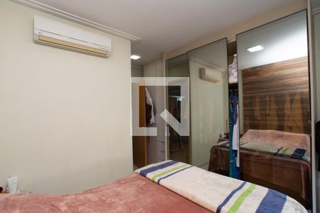 Apartamento à venda com 93m², 3 quartos e 2 vagas Apartamento à venda com 93m², 3 quartos e 2 vagasSuíte master