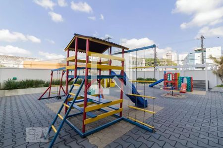 Apartamento à venda com 93m², 3 quartos e 2 vagas Apartamento à venda com 93m², 3 quartos e 2 vagasÁrea comum - Playground