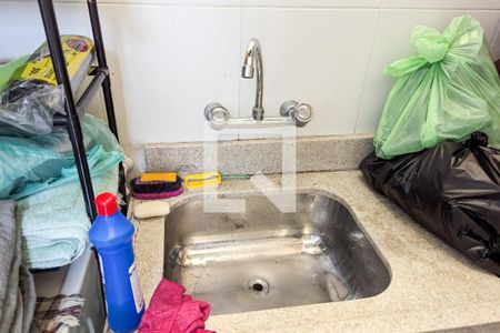 Casa à venda com 94m², 3 quartos e 2 vagas Casa à venda com 94m², 3 quartos e 2 vagasÁrea de serviço