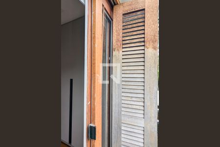 Casa à venda com 94m², 3 quartos e 2 vagas Casa à venda com 94m², 3 quartos e 2 vagasVaranda da suíte