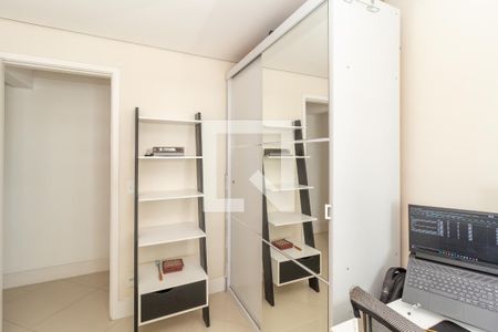Apartamento à venda com 56m², 2 quartos e 1 vagaQuarto 2