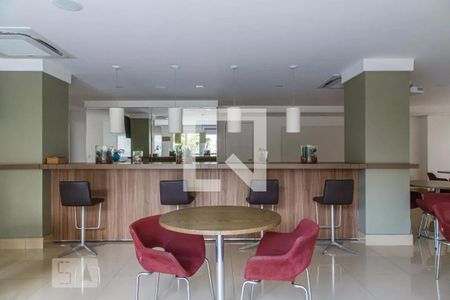 Apartamento à venda com 56m², 2 quartos e 1 vaga Apartamento à venda com 56m², 2 quartos e 1 vagaÁrea comum - Salão de festas