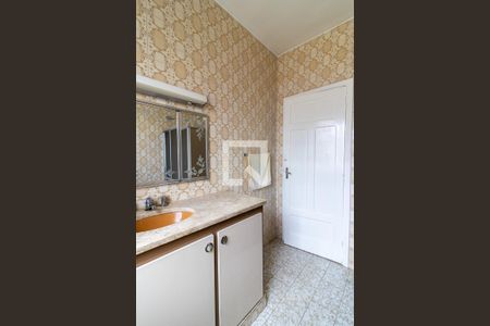 Casa à venda com 283m², 3 quartos e 1 vaga Casa à venda com 283m², 3 quartos e 1 vagaBanheiro