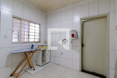 Casa à venda com 283m², 3 quartos e 1 vaga Casa à venda com 283m², 3 quartos e 1 vagaÁrea de Serviço