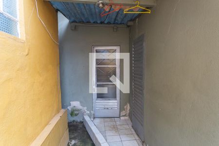 Casa à venda com 360m², 7 quartos e 3 vagasCasa de Fundos 3