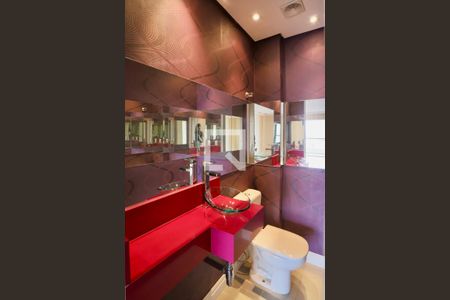 Apartamento à venda com 120m², 2 quartos e 2 vagasLavabo