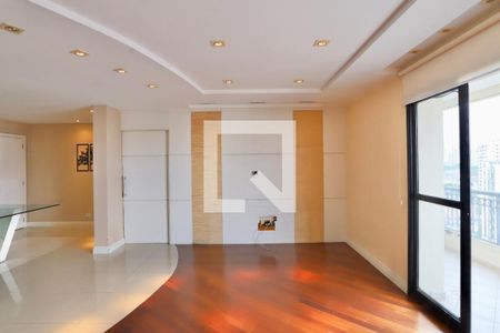 Apartamento à venda com 120m², 2 quartos e 2 vagasSala