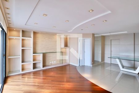 Apartamento à venda com 120m², 2 quartos e 2 vagasSala